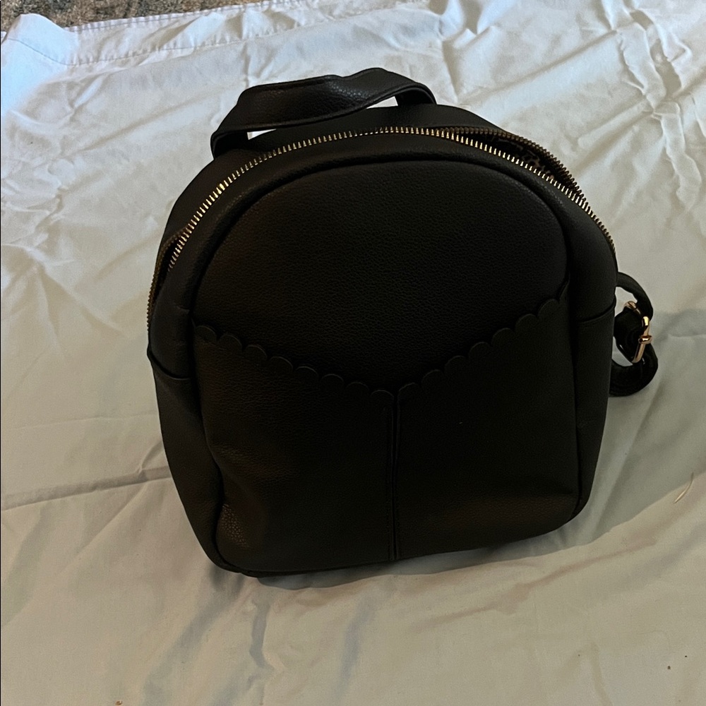Black Backpack with Scalloped Design